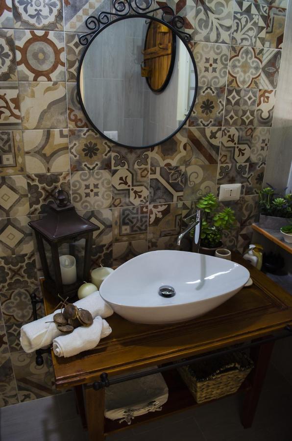 Ingrosso House Bed & Breakfast Lecce Eksteriør bilde